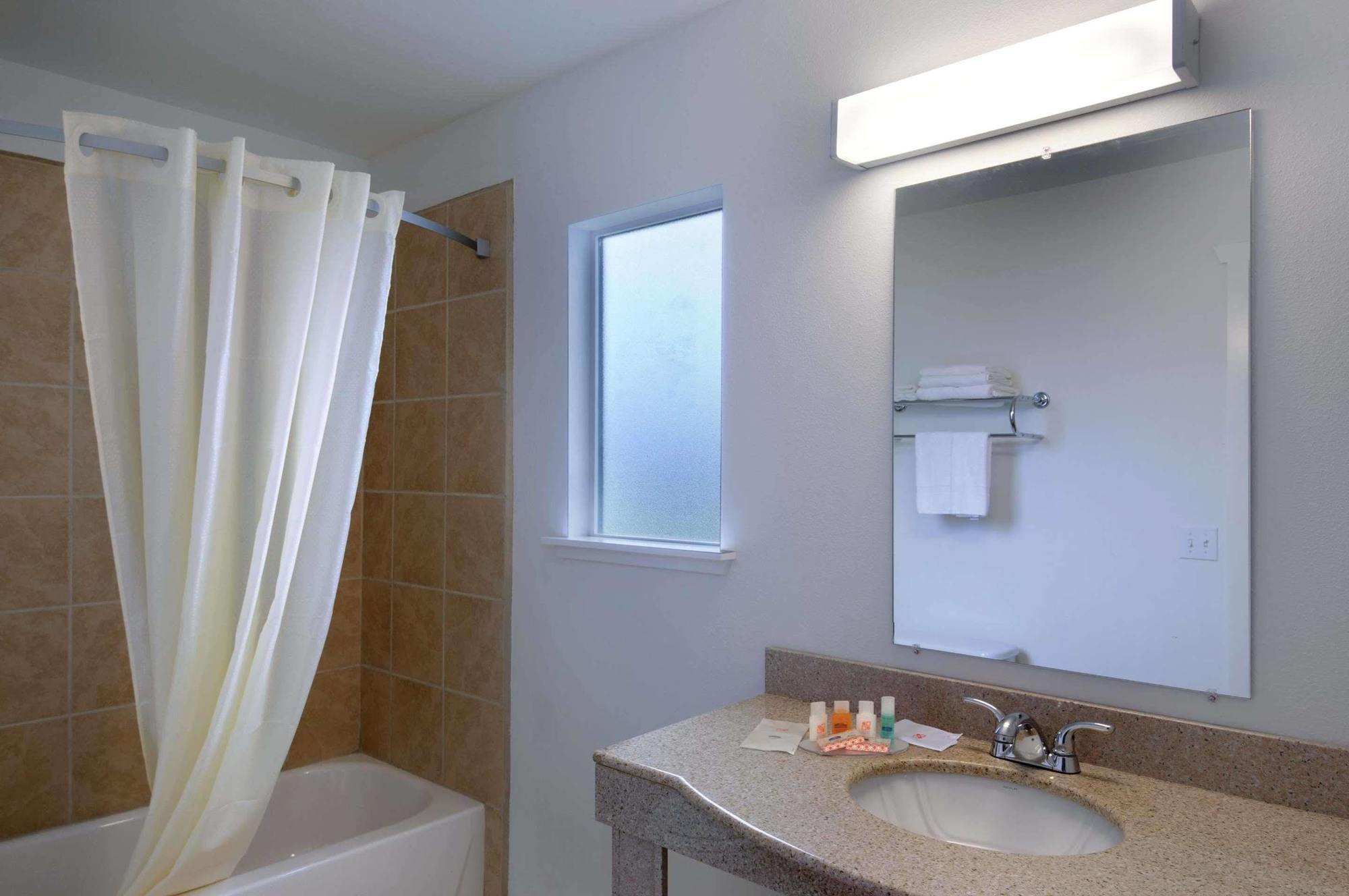 Knights Inn & Suites Seatac Airport Tukwila Eksteriør bilde