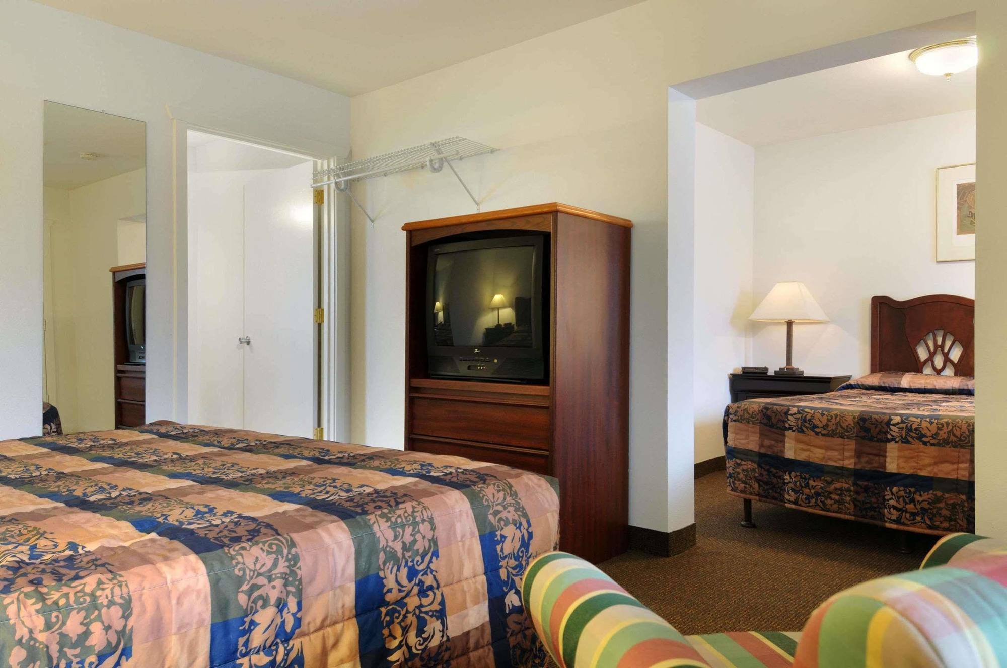 Knights Inn & Suites Seatac Airport Tukwila Eksteriør bilde